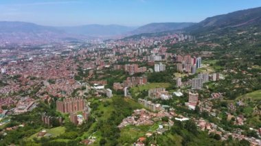 Yazın Medellin Şehir Manzarası.