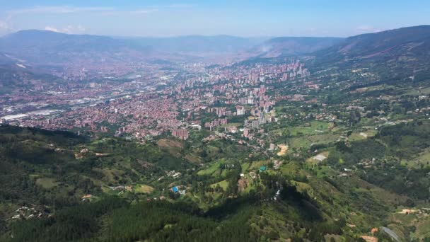 Vista aérea del paisaje en Medellín, Colombia — Vídeos de Stock