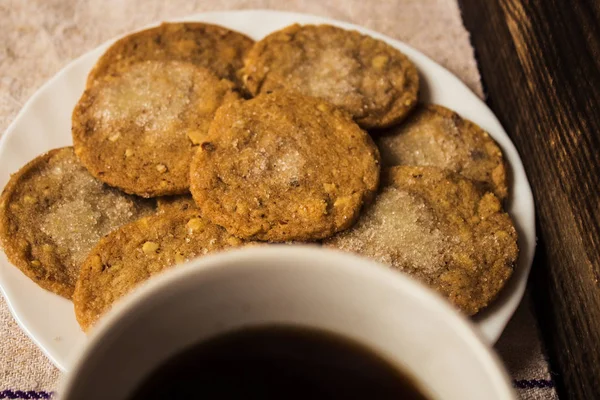 Домашнее сахарное печенье с кофе — стоковое фото