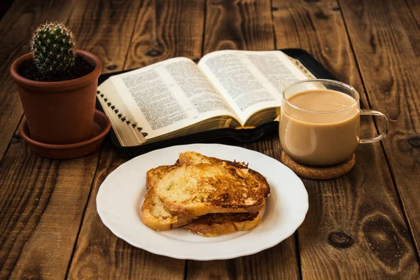 Bible and coffee breakfast with toast — Stock Photo, Image
