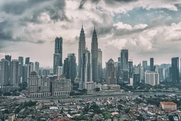 Vista superior de la ciudad de Kuala Lumpur, Malasia —  Fotos de Stock