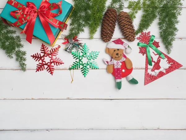 tahta arka plan ile Noel dekorasyon