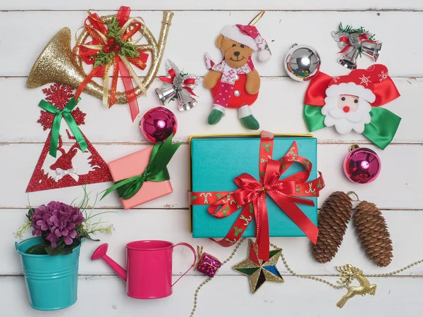 tahta arka plan ile Noel dekorasyon