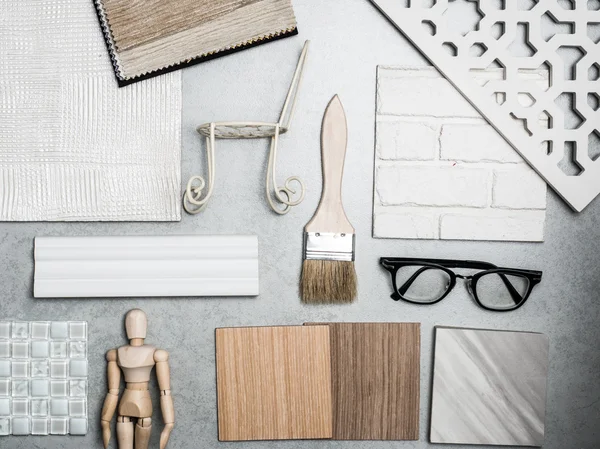 Malzeme, ahşap, ahşap masa üzerinde renk örnekleri. İç tasarım fikir için malzeme seçin. İç tasarım malzeme fikir için seçin.