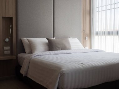 İç modern design.low aydınlatma ve Lens rahat yatak odası 