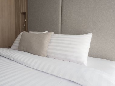 İç modern design.low aydınlatma ve Lens rahat yatak odası 