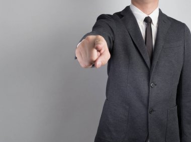 İşadamı proje onaylayın. Beyaz background.he üzerinde fikir iş tutun saat.