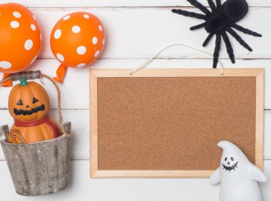 Cadılar Bayramı şirin nesne kavramı ahşap background.top Manzaralı Daire yatıyordu kompozisyon .copy alan oluşturmak fikir.