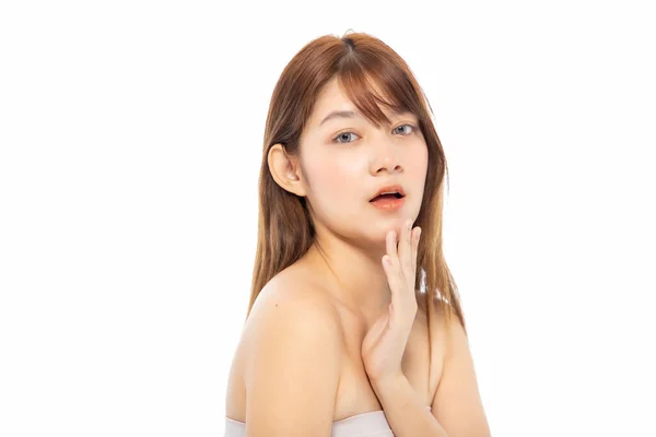 Hermosa Mujer Asiática Joven Pelo Corto Con Piel Limpia Fresca —  Fotos de Stock