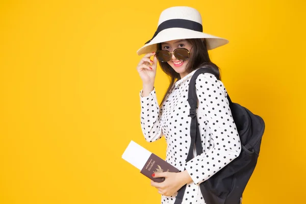 Donna Turistica Abiti Casual Estivi Asiatica Donna Sorridente Passeggero Che — Foto Stock