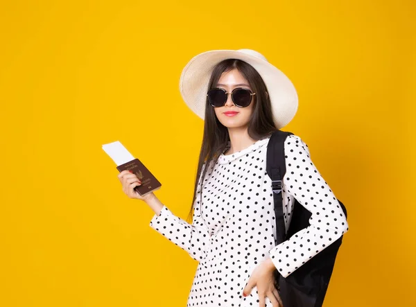 Tourist Woman Summer Casual Clothes Asian Smiling Woman Passenger Traveling — Stock Photo, Image