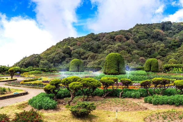 ドイ ・ インタノン、チェンマイ庭園と公園 — ストック写真