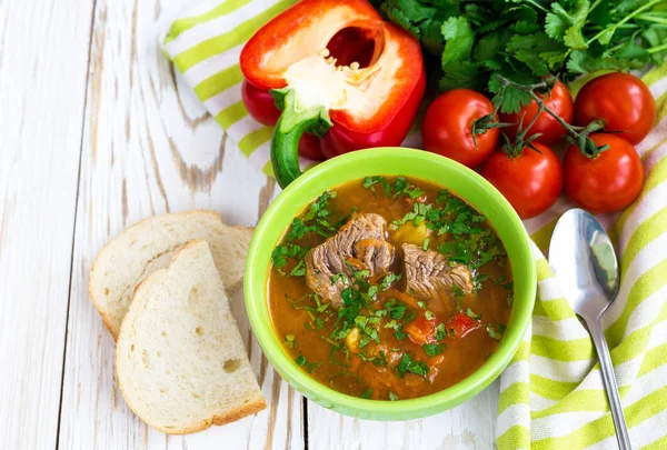 Caucasian lamb or beef Shurpa soup with vegetables — Stock Image Caucasian lamb or beef Shurpa soup with vegetables Stock Photo
