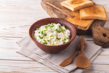 Keçi krem peynir sos yeşil soğan ile daldırma