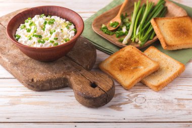 Keçi krem peynir sos yeşil soğan ile daldırma