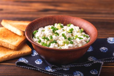 Keçi krem peynir sos yeşil soğan ile daldırma