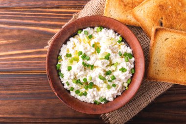 Keçi krem peynir sos yeşil soğan ile daldırma