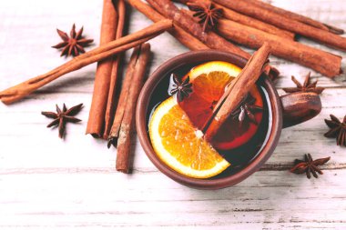 Sıcak mulled şarap. Kış ve sonbahar. Noel ve tatil