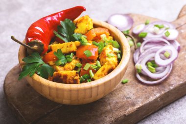  Hint Mutfak. Paneer Tikka Kabab. Asya salata. Yatay vie