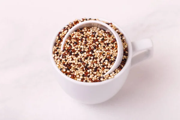 Meng Rode Zwarte Witte Quinoa Granen Superfood Dieet Dieet Concept — Stockfoto