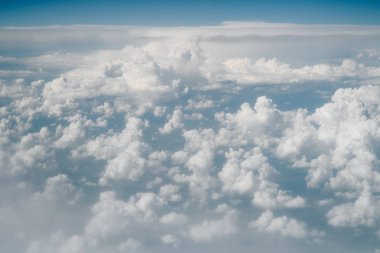 Polonya şaşırtıcı bulut