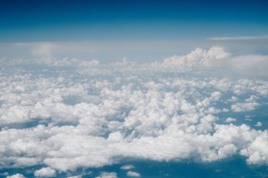 Polonya şaşırtıcı bulut