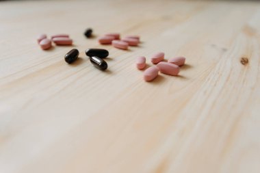 Masaya birkaç hap kadar kapatın.