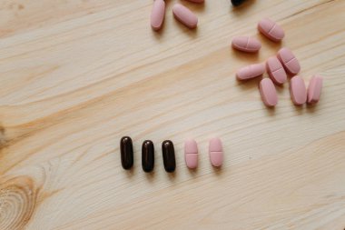 Masaya birkaç hap kadar kapatın.