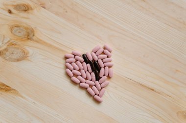 Masaya birkaç hap kadar kapatın.