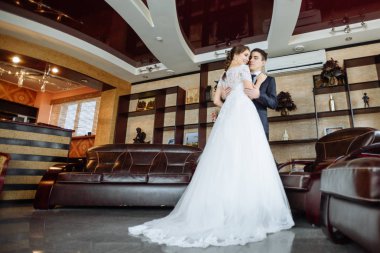 Gelin ve damat, düğün günü