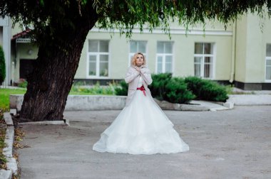 Düğün sabah dövmeli güzel gelin