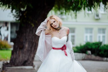 Düğün sabah dövmeli güzel gelin