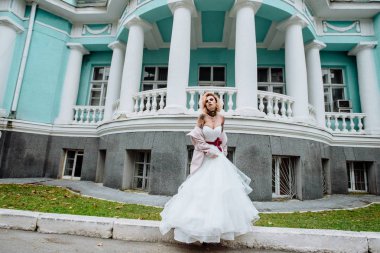 Düğün sabah dövmeli güzel gelin