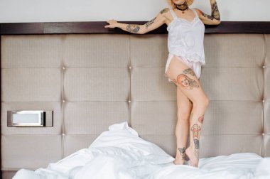 Düğün sabah dövmeli güzel gelin