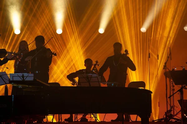 Kharkiv, Ukrayna - 21 Mayıs 2019: Orkestralı Svyatoslav Vakarchuk