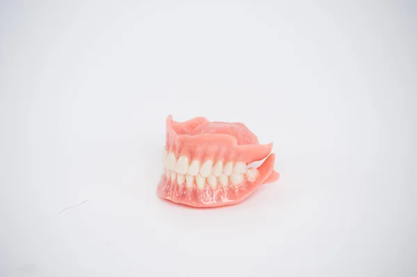 Dentiere Dentiera Completamente Rimovibile Isolato Sfondo Bianco — Foto Stock