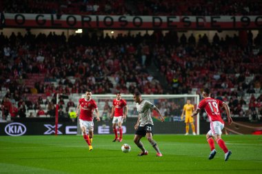 Lizbon, Portekiz - 27 Şubat 2020: Pizzi ve Alan Patrick Estadio Da Luz 'da oynanan Avrupa Ligi karşılaşmasında