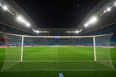 Leipzig, Almanya - 20 Mart 2020: Leipzig Arena 'da Leipzig Tottenham maçından önce futbol kapısı ve net