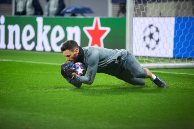 Leipzig, Almanya - 20 Mart 2020: Hugo Lloris Tottenham Hotspur kalecisi Leipzig Tottenham 'a karşı Leipzig Arena maçında 