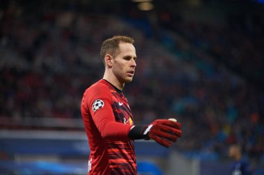 Leipzig, Almanya - 20 Mart 2020: Leipzig kalecisi Peter Gulacsi Leipzig maçında Tottenham 'a karşı Leipzig Arena maçında 
