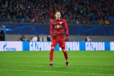 Leipzig, Almanya - 20 Mart 2020: Leipzig kalecisi Peter Gulacsi Leipzig maçında Tottenham 'a karşı Leipzig Arena maçında 