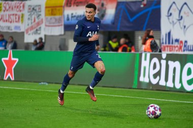 Leipzig, Almanya - 20 Mart 2020: Leipzig-Tottenham maçında Dele Bamidele Jermaine Alli 
