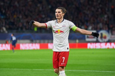 Leipzig, Almanya - 20 Mart 2020: Marcel Sabitzer Leipzig-Tottenham maçında Leipzig Arena maçından önce 