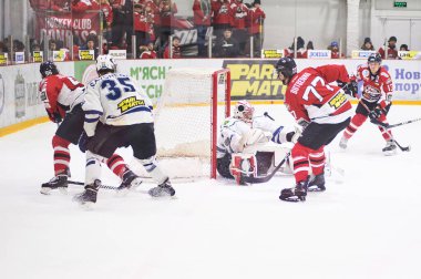 Druzkovka, Ukrayna - 11 Ocak 2020: Donbass, Dinamo Harkiv 'e karşı Ukrayna Hokey Ligi