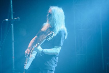 Kharkiv, Ukrayna - 27 Nisan 2017: Uriah Heep 'ten Mick Box