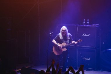 Kharkiv, Ukrayna - 27 Nisan 2017: Uriah Heep 'ten Mick Box