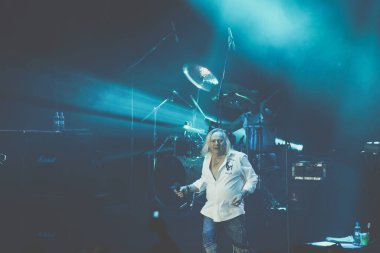 Kharkiv, Ukrayna - 27 Nisan 2017: Uriah Heep 'ten Bernie Shaw