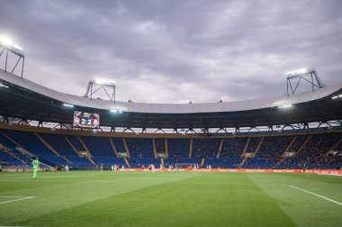 Kharkiv, Ukrayna - 14 Eylül 2019: Metalist stadyum ve Ukrayna Prömiyer Ligi Shakhtar - Zorya