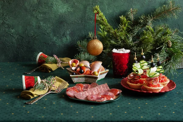 Christmas Table Festive Dinner Home Thanksgiving Day Celebration Meat Snack — Stock Photo, Image