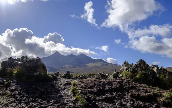 Grupo de cairns de piedra — Foto de Stock